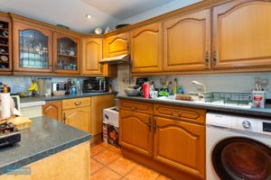 Kitchen- click for photo gallery